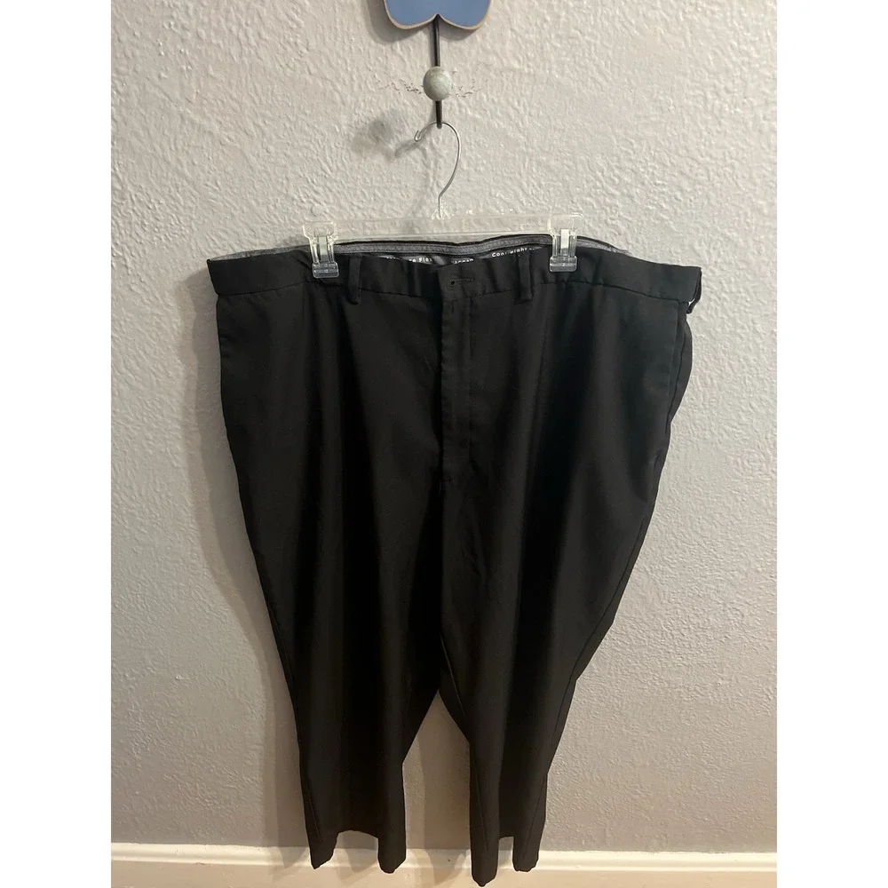 Haggar Pants Men's 46‎ Classic Fit Black Cool Right Performance Flex